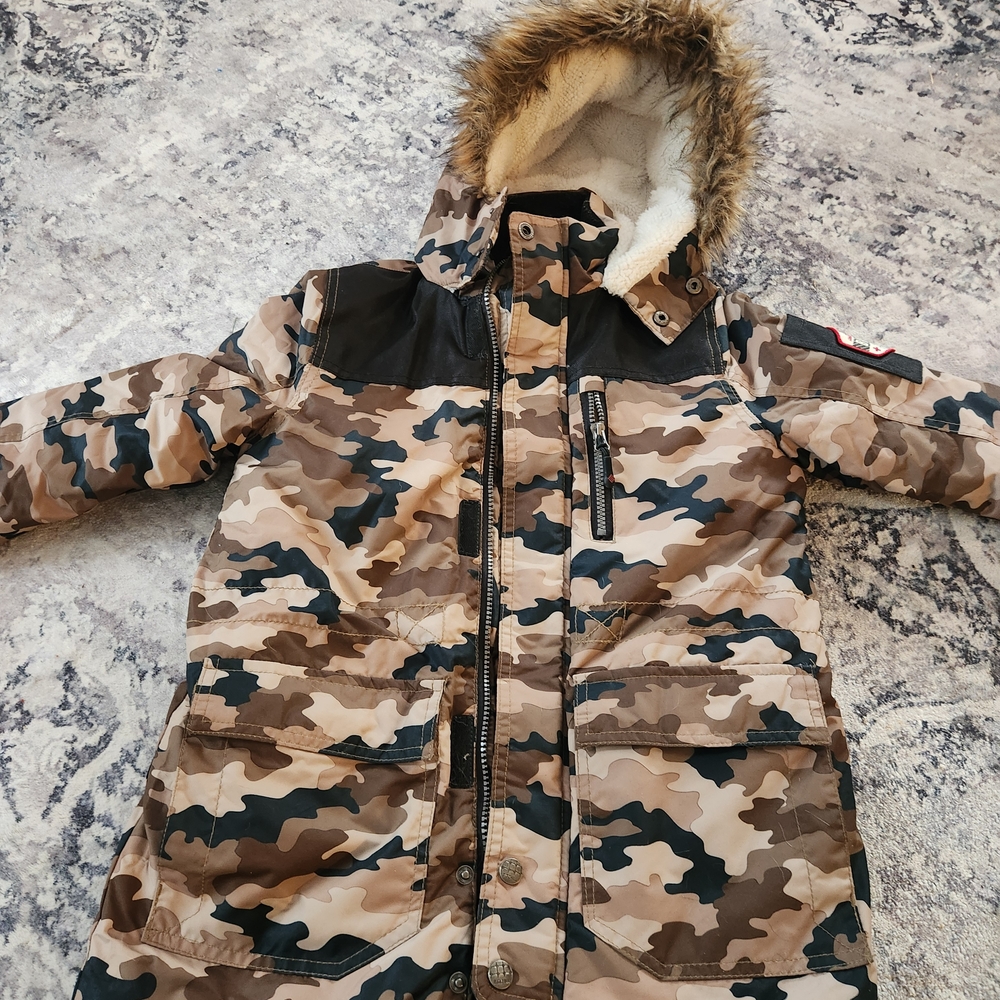 Big Chill Camouflage Kids Jacket with Fleece Lined Faux Fur Hood
